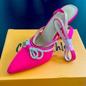 Chase and Chloe pink bow heels brand new
